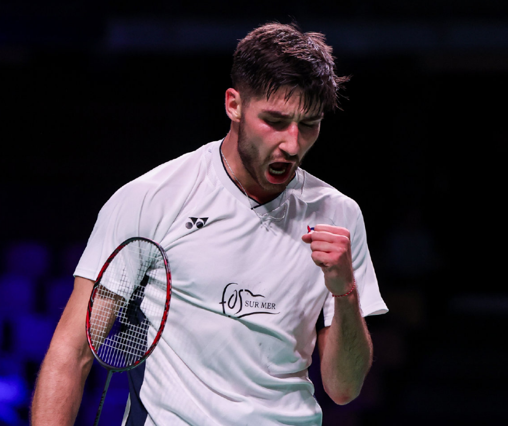 法国队完胜马来西亚队，石宇奇带队取胜