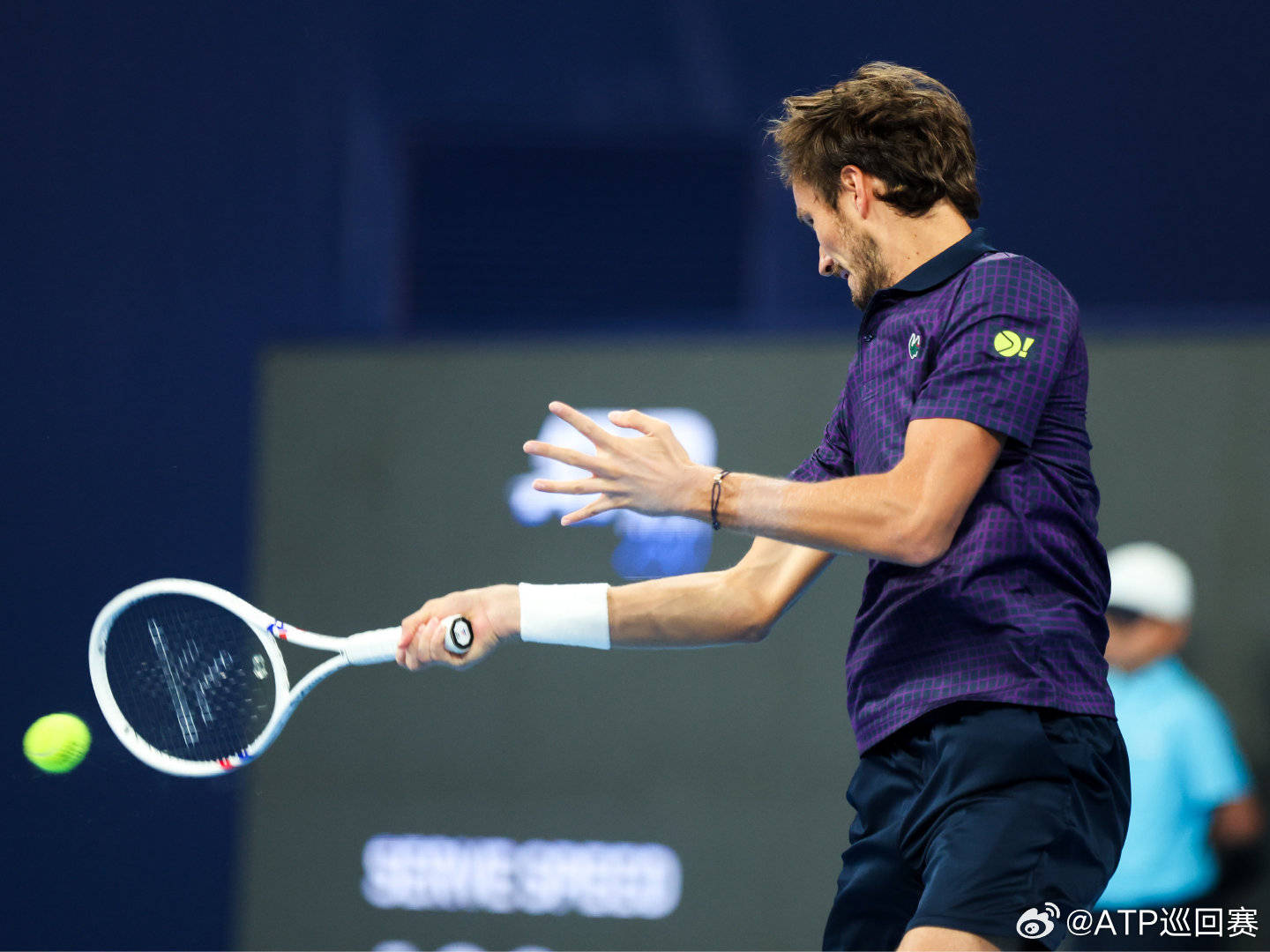 年终总决赛碾压联合杯,梅德韦杰夫关键制胜 年终总决赛碾压联合杯,梅德韦杰夫关键制胜