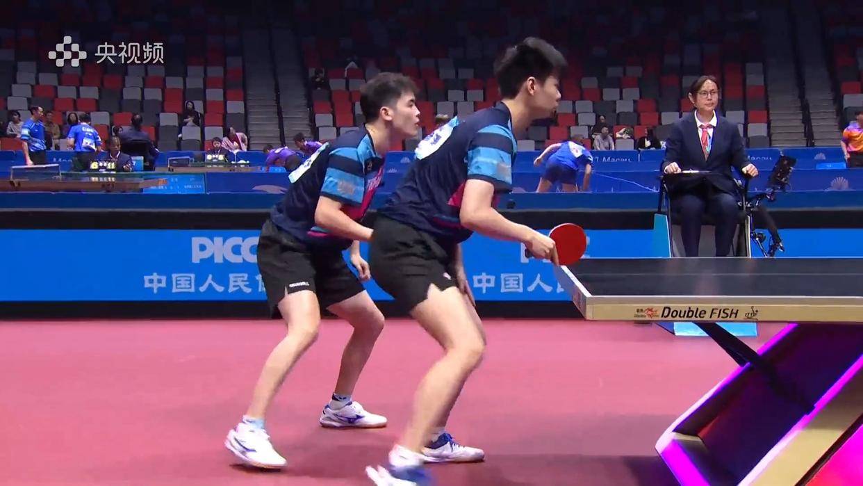 日本队险胜英格兰队，许昕关键制胜