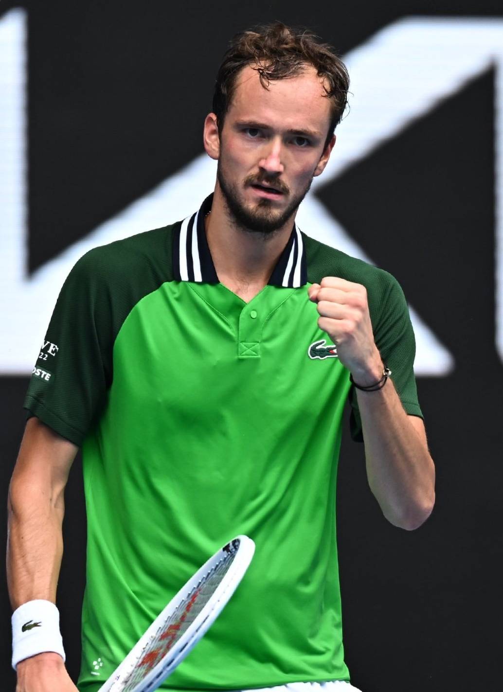 澳网绝杀戴维斯杯，梅德韦杰夫点燃赛场