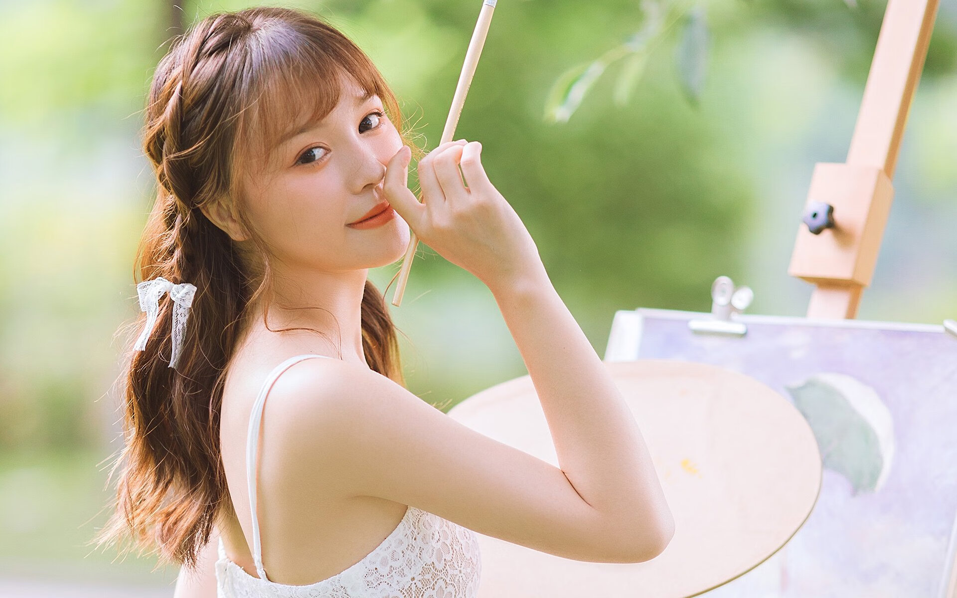 引擎轰鸣中的寒冰，哈利伯顿如何成为街道赛之夜的稳定器