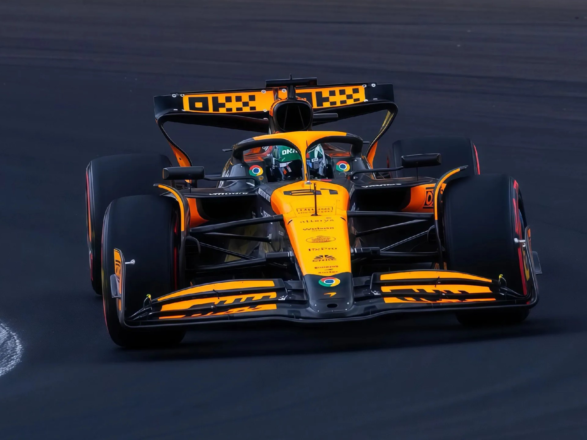 迈凯伦横扫索伯车队,诺里斯状态火热 迈凯伦横扫索伯车队,诺里斯状态火热