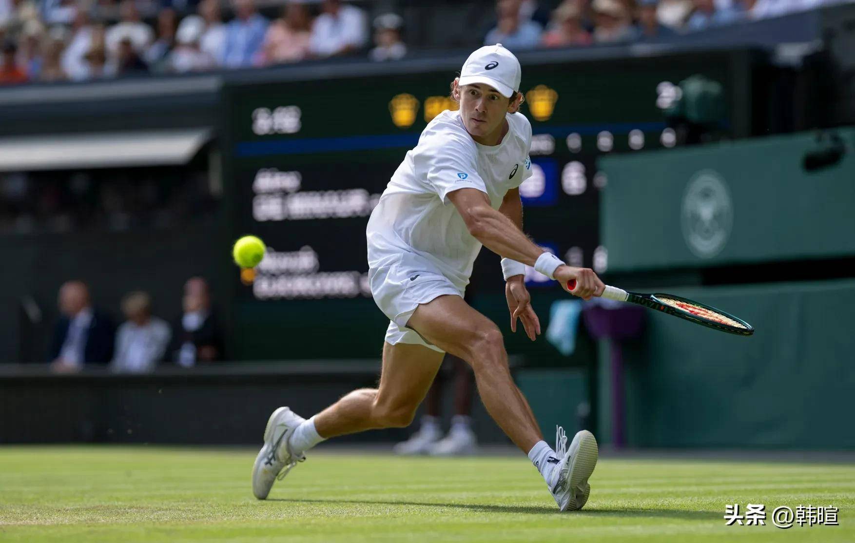 蒙特卡洛大师赛逆转澳网，德约科维奇带队取胜